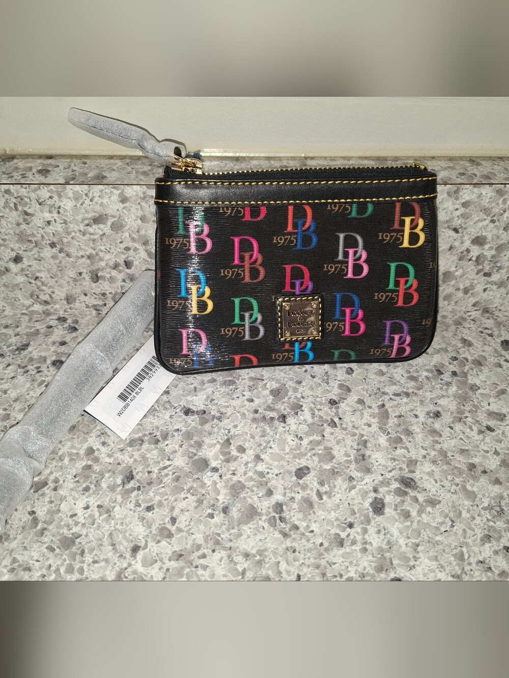 🎆SALE🎆 Dooney & Bourke Retro 1975 Multicolor DB Wristlet- NWT - Picture 4 of 4